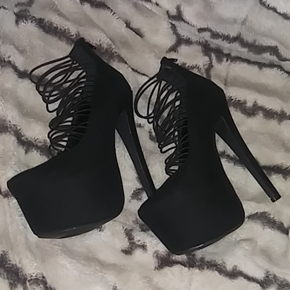 Glaze platforms fron DollSkill